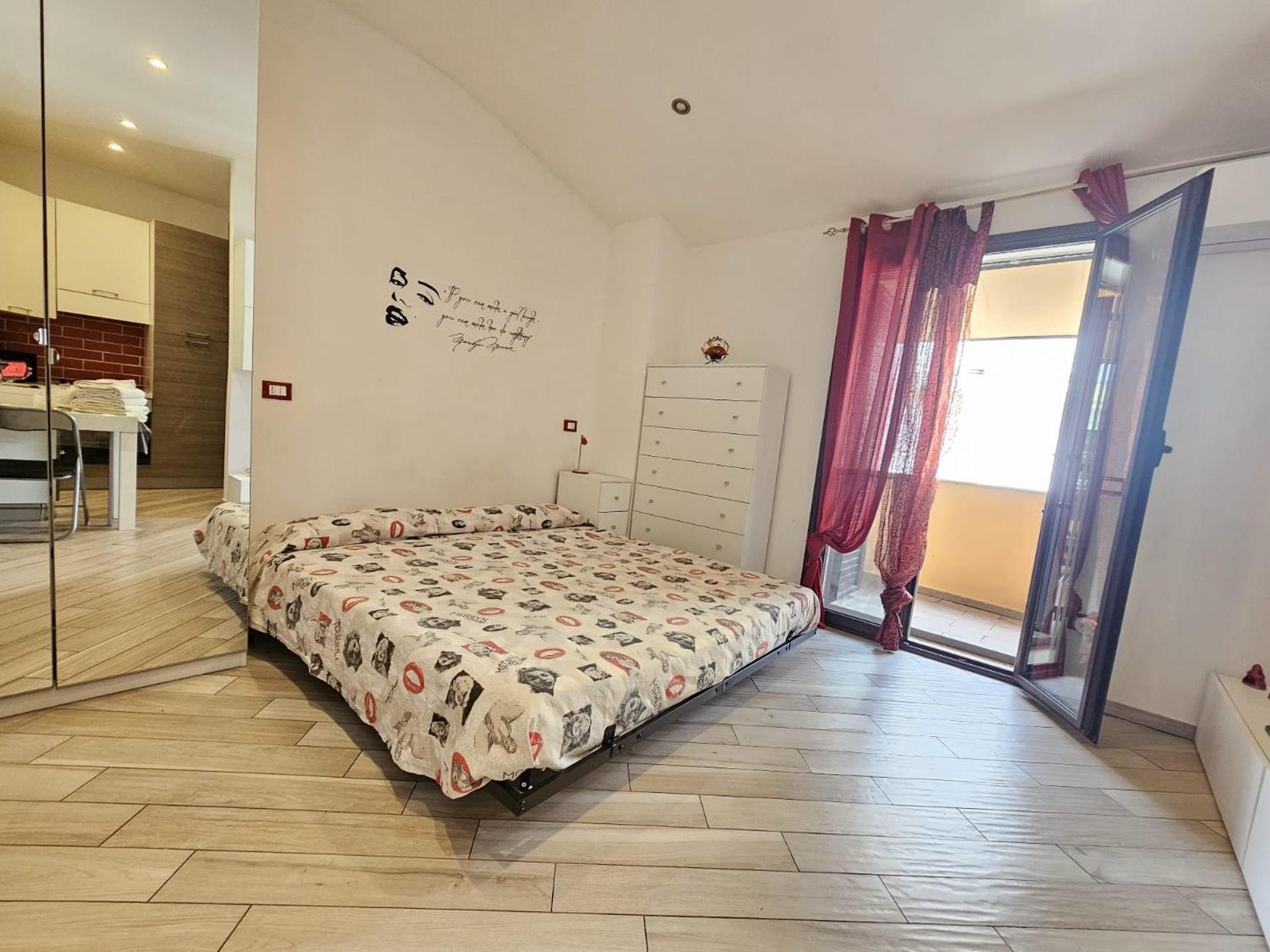 Romantico Monolocale Veranda Privata Vista Mare Reggio di Calabria Exterior foto